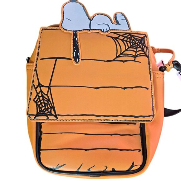 Loungefly Peanuts Great Pumpkin Snoopy Doghouse Crossbody Bag Halloween Spooky - Picture 3 of 9
